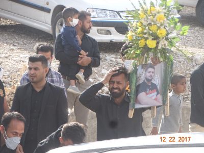 تشییع و خاکسپاری معلم جوان فرهیخته(مهندس مجید آذریتون) در قلعه رئیسی+فیلم و تصاویر