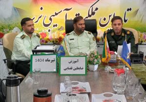 نشست تعاملی فرماندهان بسیج و انتظامی دیشموک و اسفندان با تأکید بر امنیت و مقابله با تهدیدات دشمن