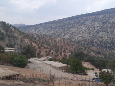 روستای چندار منتظر نگاه مسئولان؛ دهیار: خدمات نظام در سه سال اخیر نسبت به گذشته خیلی متفاوت بود