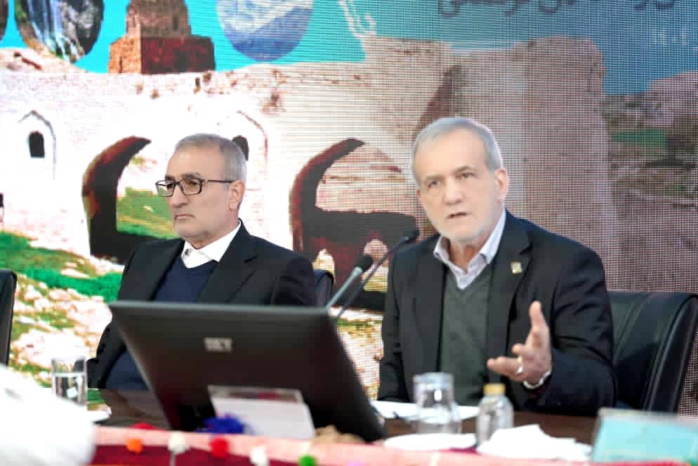 وعده تحول زیرساختی و شتاب در پروژه‌های محرومیت‌زدایی/نقش استاندار در برکات و دستاوردهای سفر رئیس‌ جمهور 