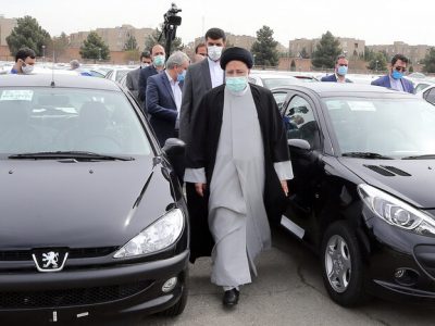 حاشیه‌های بازدید رئیسی از کارخانه ایران خودرو