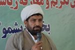 امام جمعه دیشموک:برخی از جوانان و بازاریان در راستای اهداف دشمنان کار می کنند