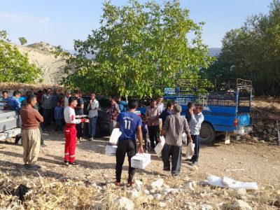 امداد رسانی هلال احمر کهگیلویه به ۸۰ خانوار حادثه دیده هفت چشمه دیشموک+جزئیات