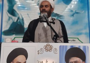 خرمروز در سخنان خود بر شجاعت و ساده‌زیستی امام خمینی تأکید کرد و تحولات ایران پس از انقلاب را بی‌نظیر خواند