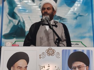 خرمروز در سخنان خود بر شجاعت و ساده‌زیستی امام خمینی تأکید کرد و تحولات ایران پس از انقلاب را بی‌نظیر خواند